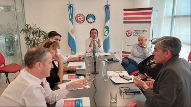 En marzo pasado, Gerez presidió una reunión con la y los fiscales jefe de toda la provincia de Neuquén. (Gentileza)