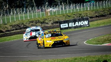 Aldrighetti sigue firme en la pelea por el título.