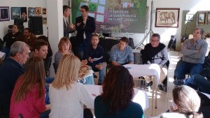 Municipios de Río Negro analizan en Viedma «La obra pública en clave local»