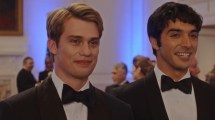 Imagen de «Rojo, blanco y sangre azul»: el best-seller de romance LGBT llegó al streaming