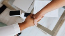 Imagen de La epidemia de soledad se extiende: 10 acciones para combatirla con el remedio de la conexión social