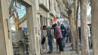 El hombre fue atrapado y atacado por vecinos en el centro de la ciudad. Foto: Gentileza.