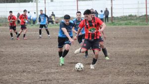 La Copa Neuquén tuvo un arranque entre goleadas y empates
