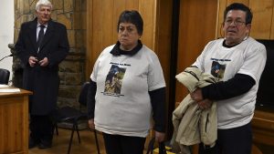 El juez avisó que es socio del Club Andino Bariloche y se suspendió la audiencia por la muerte del refugiero