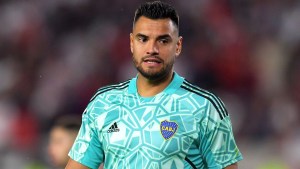 Alarma en Boca: Romero se hizo estudios por una molestia en el talón