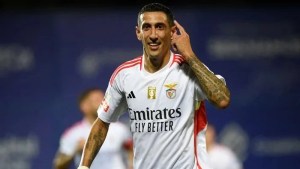 Di María intratable: mirá el golazo de tiro libre en la victoria del Benfica