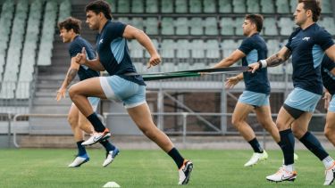 El equipo argentino sólo mantendrá cuatro nombres, en relación al XV que superó a Samoa. (UAR)
