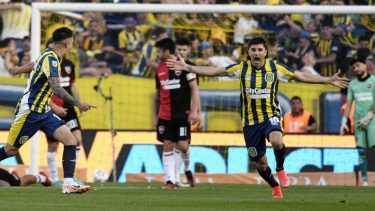 Ignacio Malcorra le dio la victoria a Rosario Central en el clásico ante Newell's.