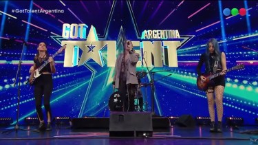 The Nenas se presentaron en Got Talent Argentina, también tocaron con Charly García.