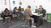 Imagen de Inmigración en Neuquén: venezolanos lideran el ranking, en busca de Vaca Muerta