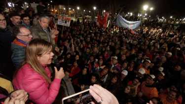 Gloria Ruiz no solo consiguió que su candidato, Luis Bertolini, sea el próximo intendente, sino que tendrá mayoría en el Concejo Deliberante de Plottier. (Foto Oscar Livera).-