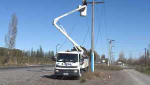 Nuevo robo de cables en Roca dejó sin luz ni agua a varias familias