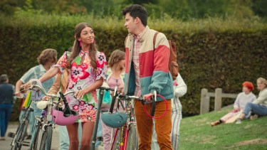 Sex Education Season 4. (L to R) Mimi Keene as Ruby, Asa Butterfield as Otis in Sex Education Season 4. Cr. Samuel Taylor/Netflix © 2023.