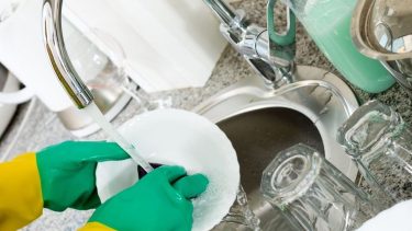 Las empleadas domésticas deben percibir un aumento durante septiembre 2023.-