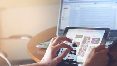 Diversos grupos pueden acceder a las tablets gratis que entrega ENACOM.-