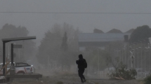 Imagen de Alerta en todo Neuquén y Río Negro: deslaves, ráfagas de 100 km/h y clases suspendidas durante la tarde del viernes