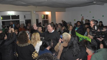 El gobernador electo, Alberto Weretilneck, días atrás en Río Colorado. Antes que la transición, el senador prioriza las elecciones locales que vienen. (Foto: gentileza)