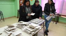 Imagen de Comenzó el recuento de votos en Bariloche