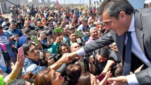 Sergio Massa juega todo a la política en detrimento de la economía