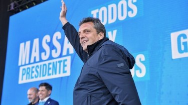 El ministro participó de un acto en Ensenada, tras su paso por Neuquén. Foto: Gentileza NA. 