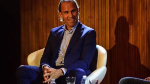 Carlos Navarro Montoya en Vértices: un ‘Mono’ de sangre azul y oro