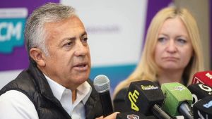 Alfredo Cornejo asume su segundo periodo como gobernador de Mendoza