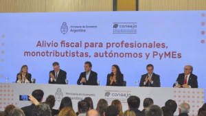 Massa anunció medidas para profesionales, monotributistas, autónomos y PyMEs