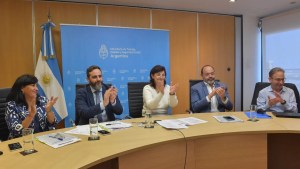 Acuerdan suba del 32,2% del Salario Mínimo Vital y Móvil: de cuánto será en diciembre