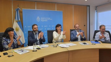Acuerdan suba del 32,2% del Salario Mínimo Vital y Móvil: de cuánto será en diciembre