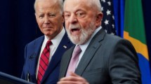 Imagen de Lula le advirtió a Biden que por Milei «corre peligro» la democracia argentina