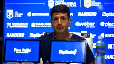 Sebastían Romero dejó su cargo tras la derrota frente a Independiente.