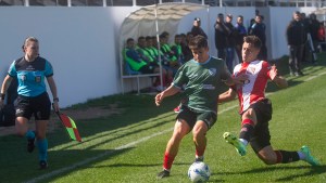 Federal A: Sol de Mayo recibe a Villa Mitre con la obligación de ganar para seguir en la lucha