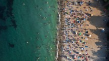 Imagen de La “rebelión de las toallas”, la manifestación griega que reclama el uso de sus playas