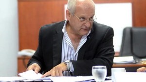 El ministro de Salud de Río Negro realizó una inesperada visita al hospital de Regina