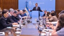 Imagen de Massa lanzó un nuevo dólar diferencial para fortalecer reservas y anunció superávit en 2024