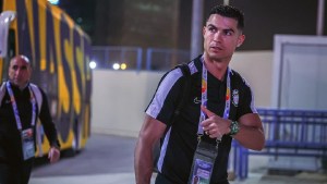 Cristiano Ronaldo y la condena a 99 latigazos es mentira, según la embajada de Irán