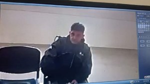 Indignante: robaron la balanza para pesar bebés en el hospital de Allen