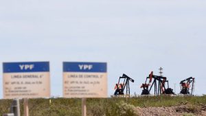 Más gas y petróleo: Vaca Muerta superó los 2.200 pozos conectados