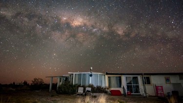 En el Golfo San Matías opera Astroturismo Las Grutas, el emprendimiento a cargo de Denis Martínez.