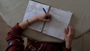 Le ley de dislexia no se cumple y las obras sociales exigen certificado de discapacidad