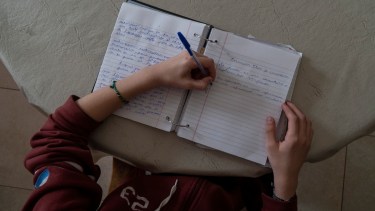 Le ley de dislexia no se cumple y las obras sociales exigen certificado de discapacidad