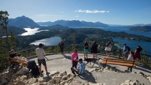 Aerolíneas Argentinas: muy buenos precios y cuotas para volar a Bariloche y Puerto Madryn