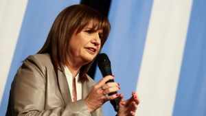 Bullrich impulsará una ley para sacar la salud gratis a extranjeros: «Tendrá que pagar»