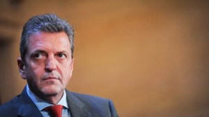 Massa dio detalles del proyecto para convertir al PreViaje en ley: «Para algunos es un plancito»