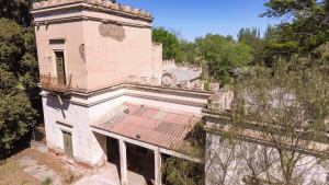 Fortín Belisle: el emblema de Valle Medio no tiene quien lo restaure
