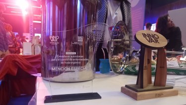 Proyecto innovador de fruticultura de la UNCo gana concurso nacional en la categoría alimentos