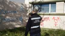 Imagen de Se fugaron dos detenidos de la Comisaría Tercera, una de las más importantes de Roca