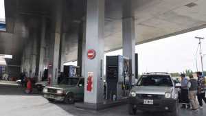 La Sociedad Rural de Neuquén no quiere la tasa a los combustibles y pide «ajustes» en municipios