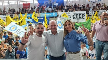 Unión por la Patria cerró su campaña en Neuquén con un acto este jueves. Foto: Gentileza. 