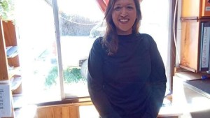 Tiene 33 años y es la primera chofer de ambulancias de Aluminé: «Las mujeres podemos con todo»